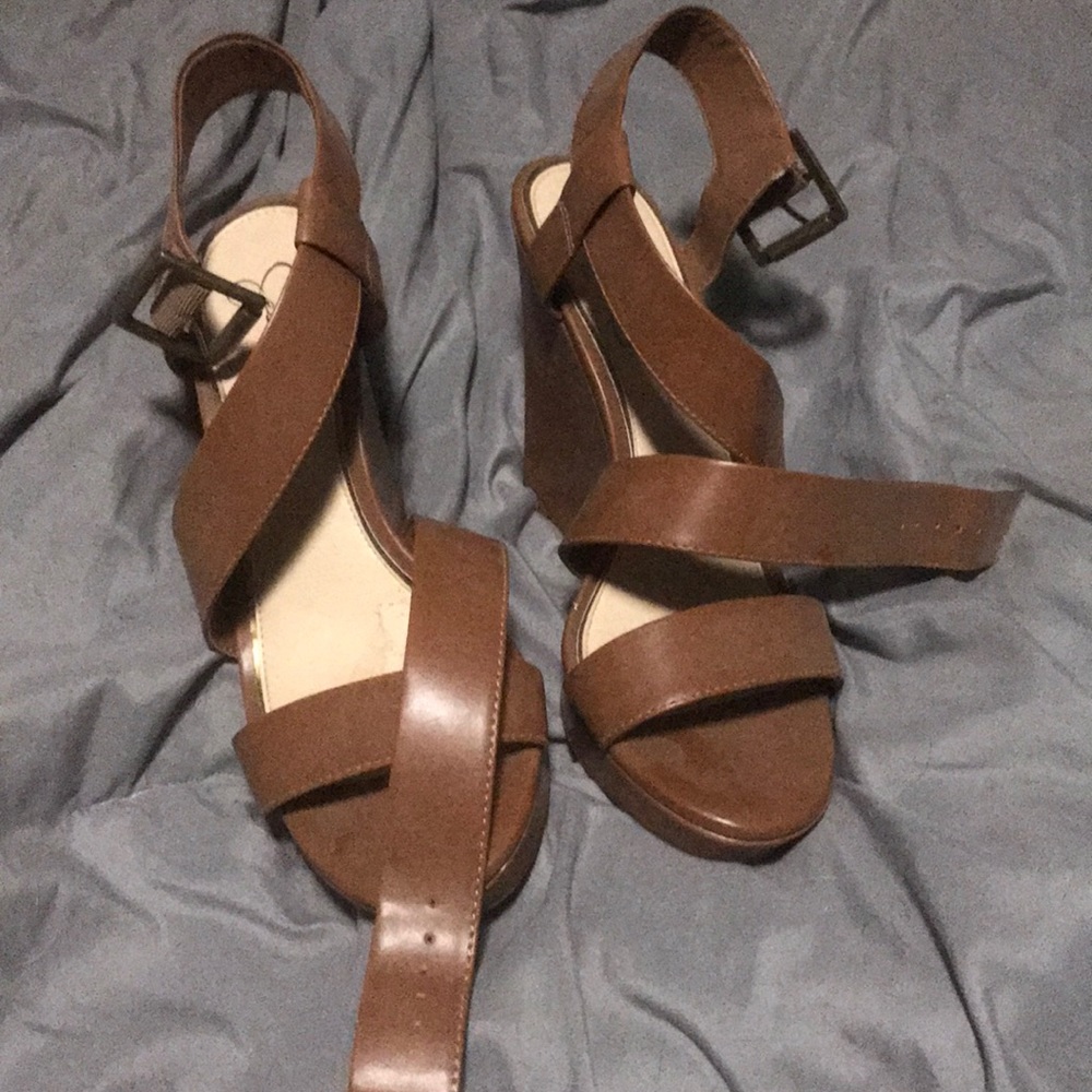 Jessica Simpson Wedges